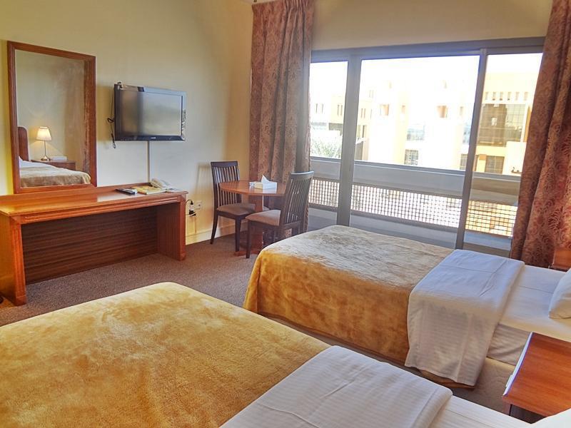 Top Hotel Apartments Al Ain Exterior photo