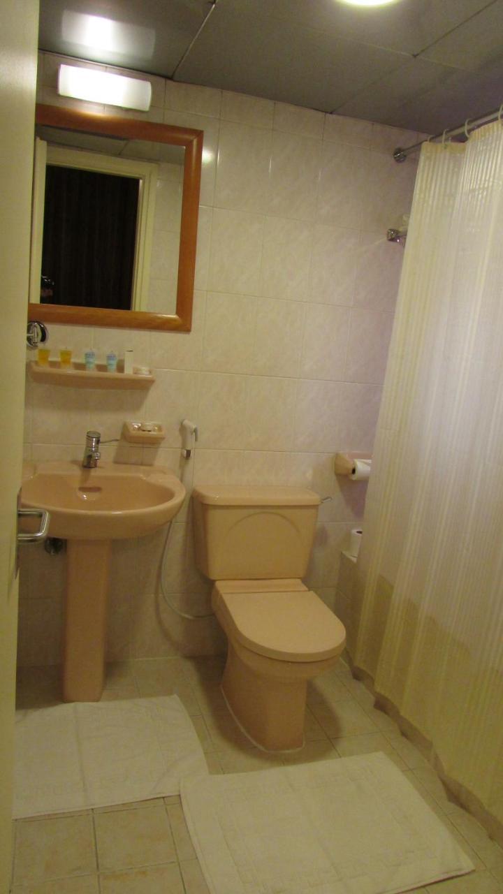 Top Hotel Apartments Al Ain Exterior photo